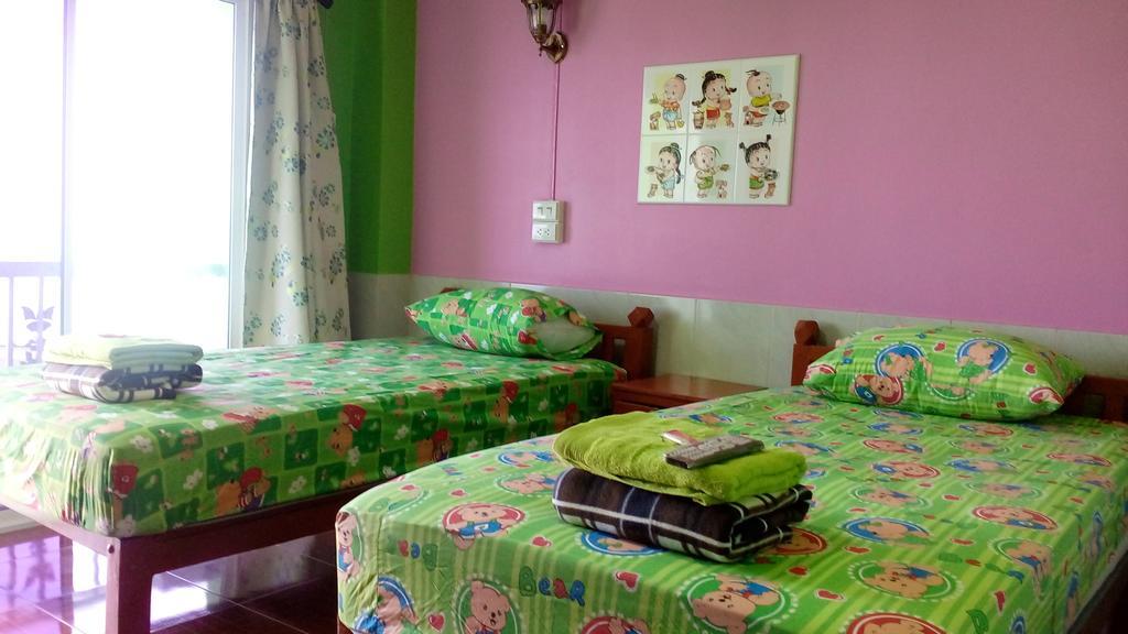 Rueangsrisiri Guesthouse 2 수코타이 외부 사진
